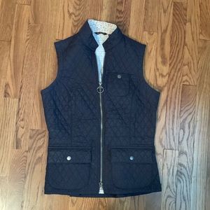 Women’s Barbour size 6 summer weight horseback riding vest.